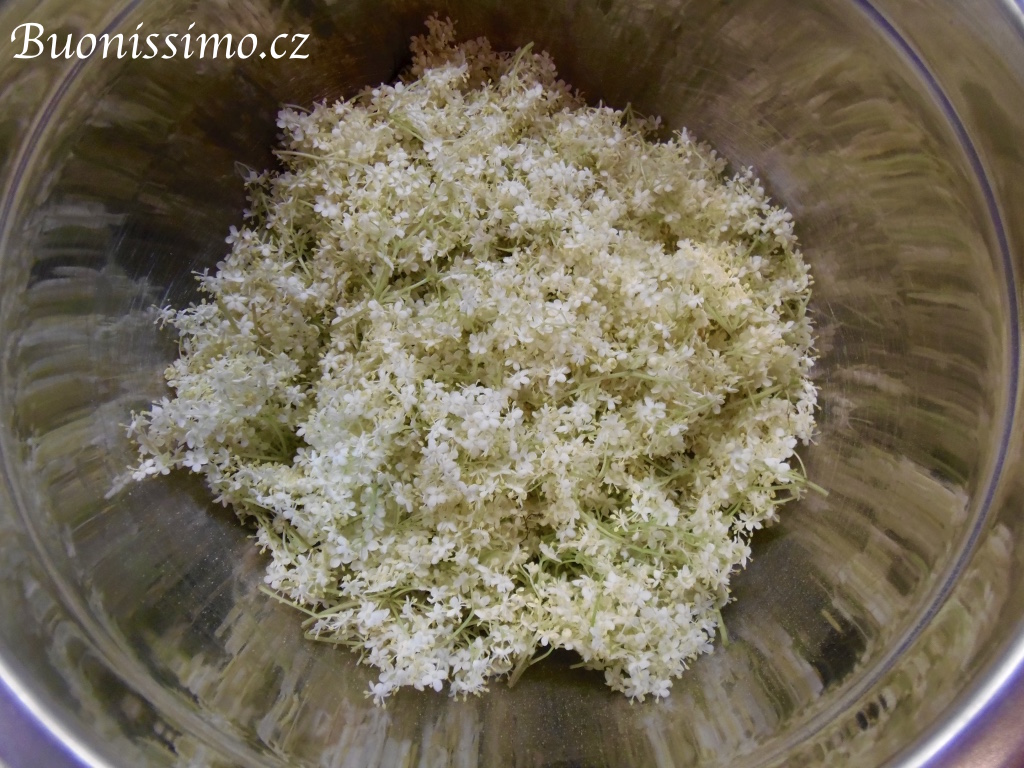 Bezinkový sirup