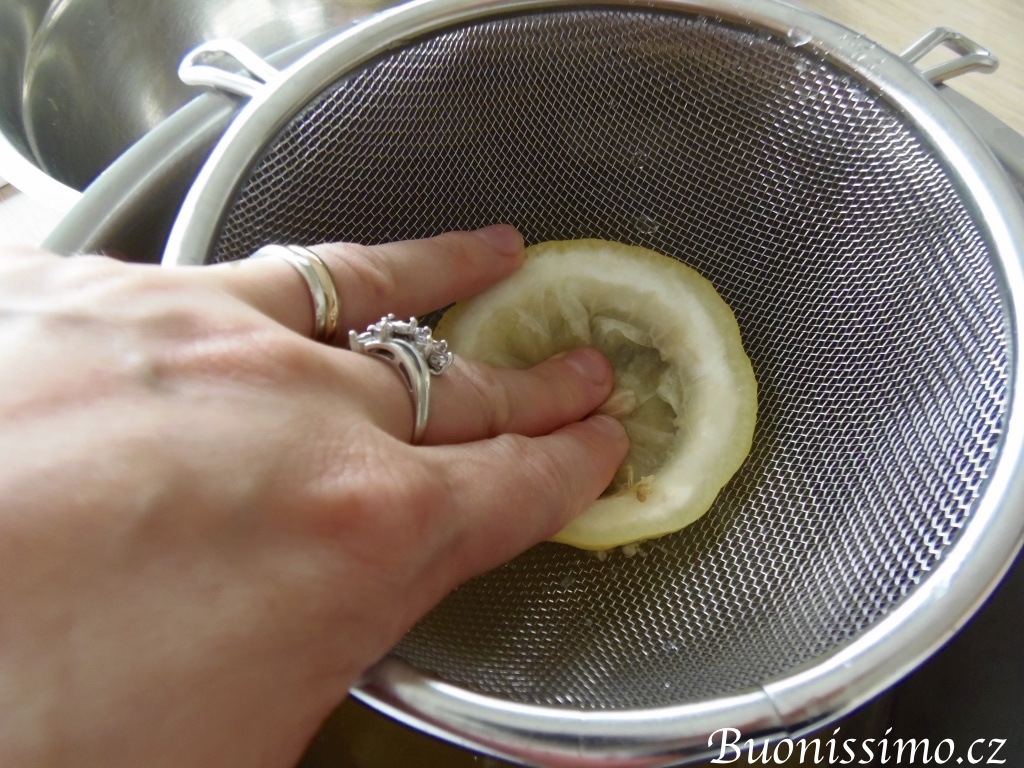 Bezinkový sirup