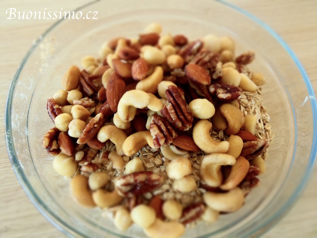 Granola s goji