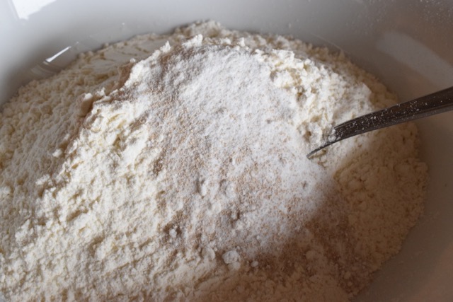 Dýňové květy s mozzarellou a ančovičkami