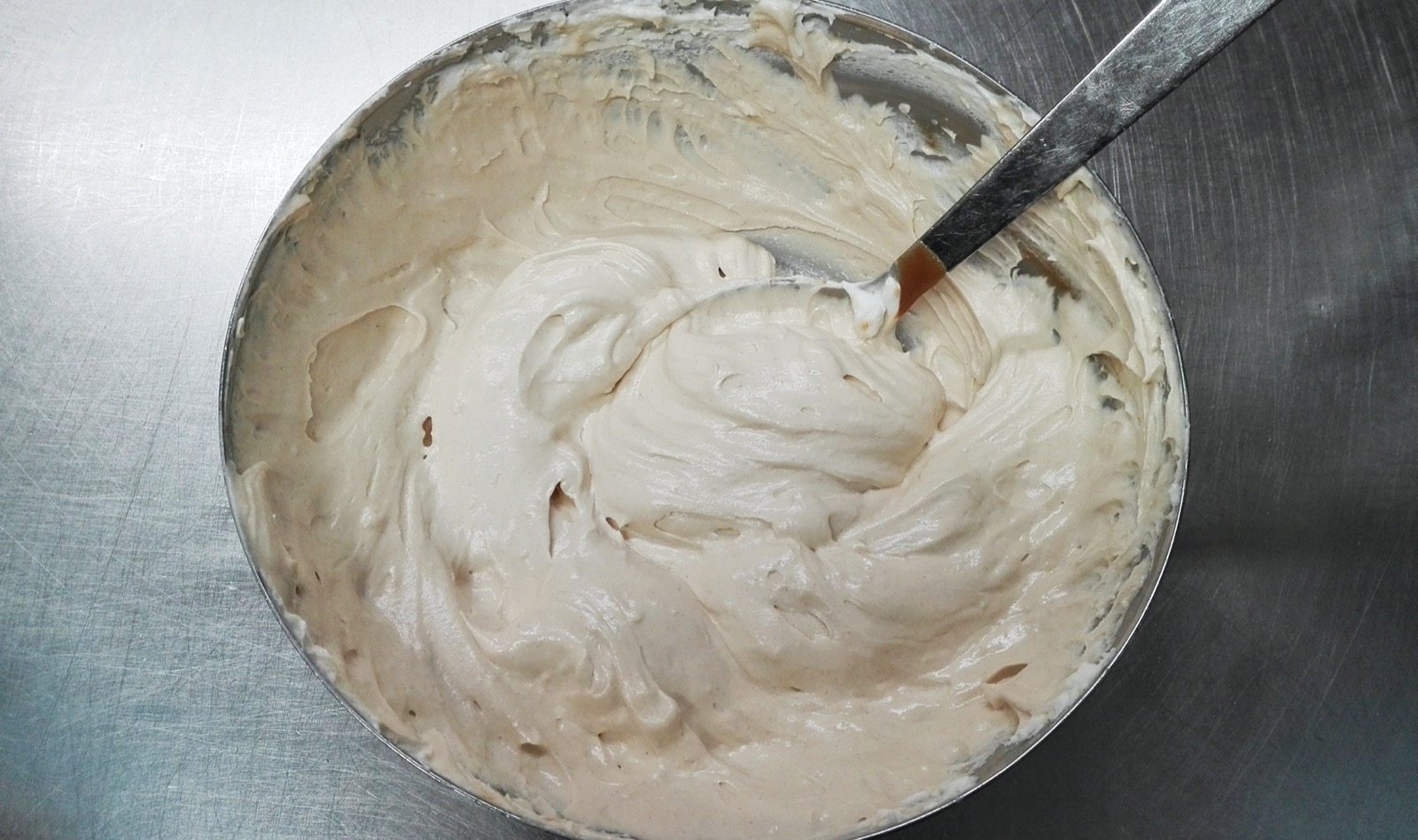 Creme Mignon con crema e frolla Muffin ciambelloni
